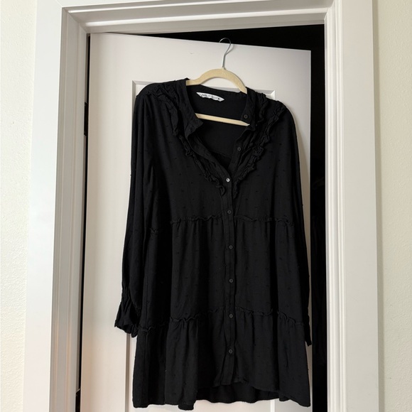 Black Ruffled Button-Up Dress - Picture 2 of 4